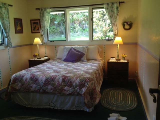 At The End Of The Road Bed And Breakfast Volcano Exterior foto